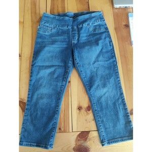 Lee Pull-on Slimming Denim Capri Size Medium/6